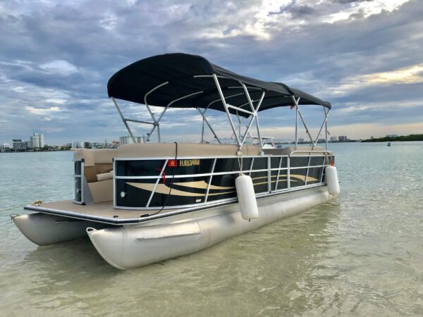 24' Bentley Pontoon