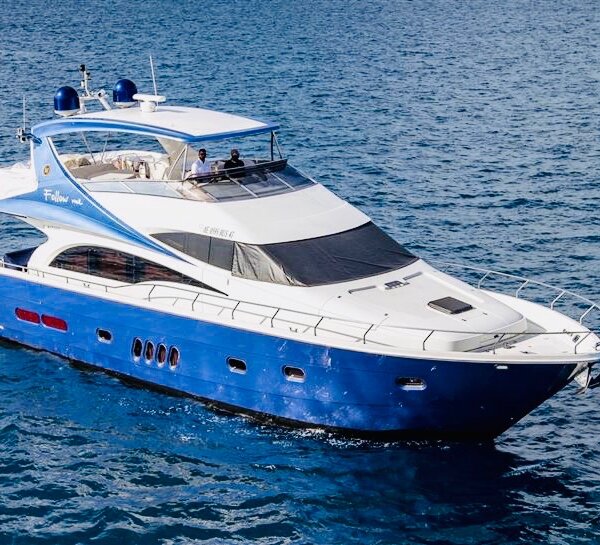 70' Marquis