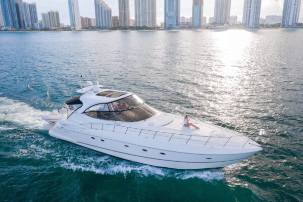 58' Cruiser Yachts