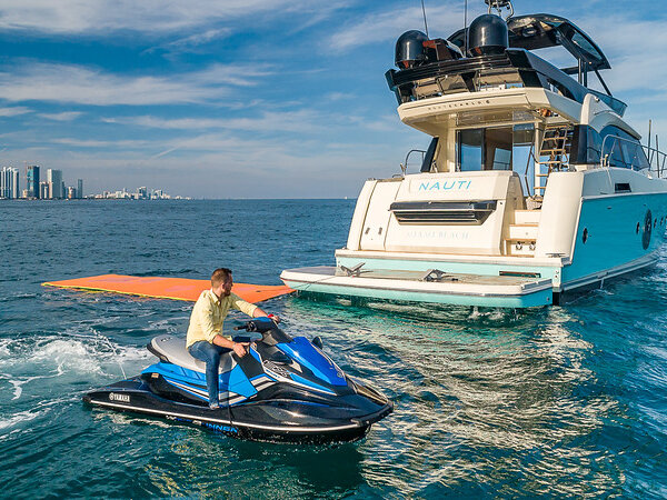 65’ Monte Carlo 2017 includes Jetski