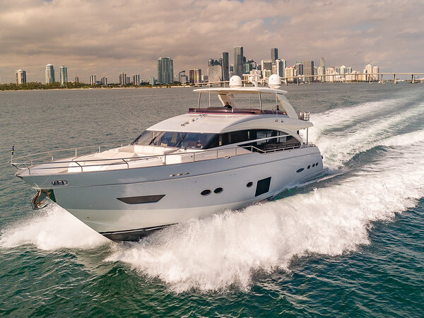 88' Princess Includes Jetski