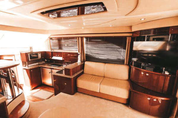 52' Sea Ray - Image 4