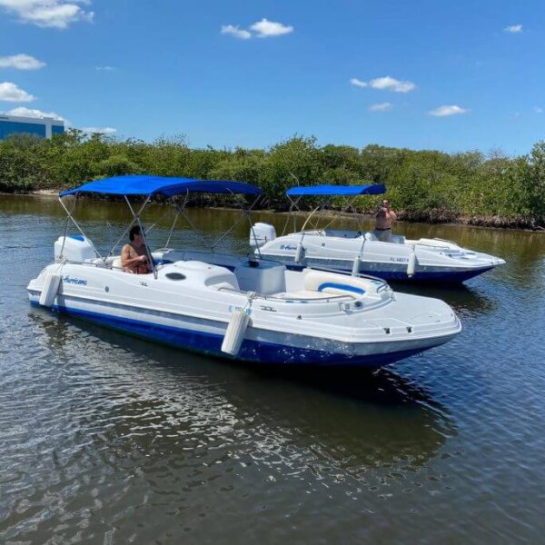 21' Luxury Deck Boat