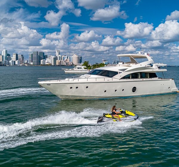 70' Aicon