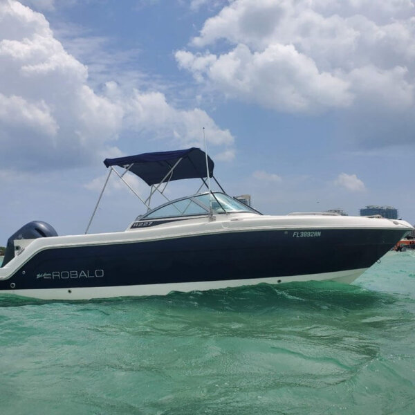 23' Robalo