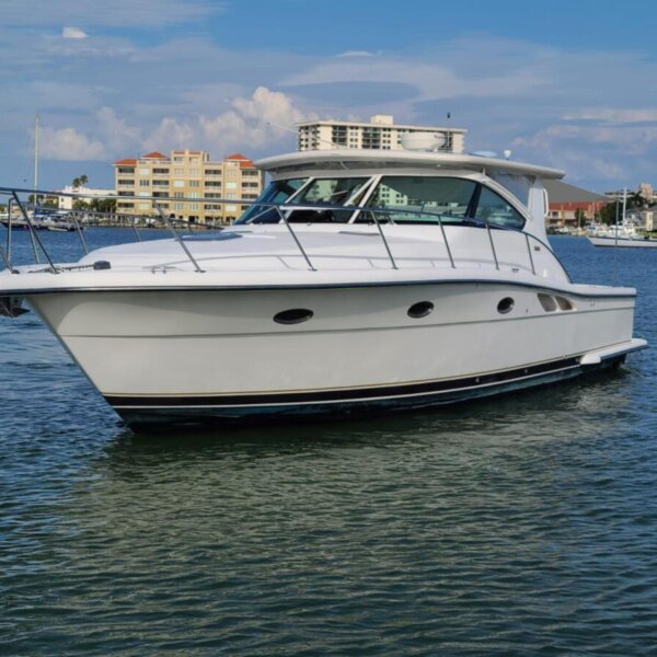 45' Tiara
