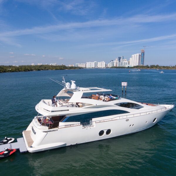 Boat charter miami