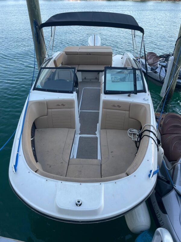 23' Sea Ray - Image 15